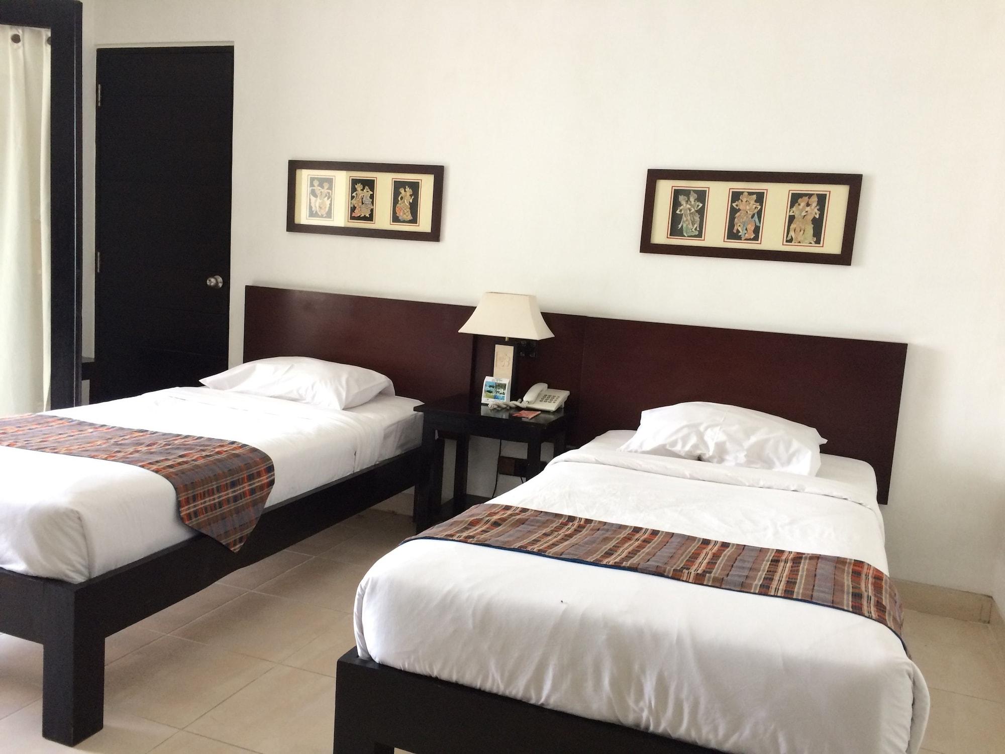 Legong Keraton Beach Hotel Canggu Buitenkant foto